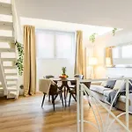 Colonna Lovely Loft - 10 Min Duomo - Buonarroti M1 * Milão