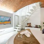 Colonna Lovely Loft - 10 Min Duomo - Buonarroti M1 * Milão