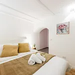 Apartamento Colonna Lovely Loft - 10 Min Duomo - Buonarroti M1