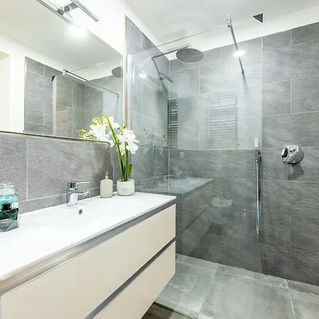 Apartamento Colonna Lovely Loft - 10 Min Duomo - Buonarroti M1 *