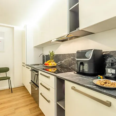 Apartamento Colonna Lovely Loft - 10 Min Duomo - Buonarroti M1 Milão