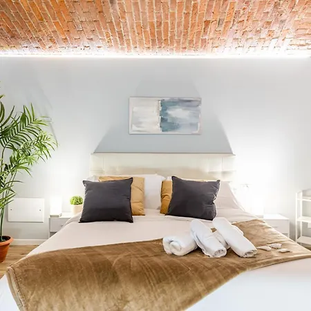 Colonna Lovely Loft - 10 Min Duomo - Buonarroti M1 Milão